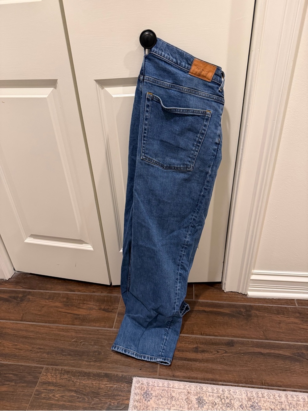 Everlane Rigid Way-High Jeans in a classic medium blue wash, size 31 Regular